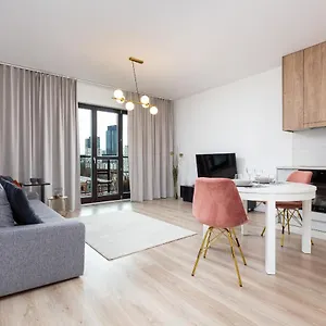 Apartament Metro Płocka Exquisite By Renters, Warszawa